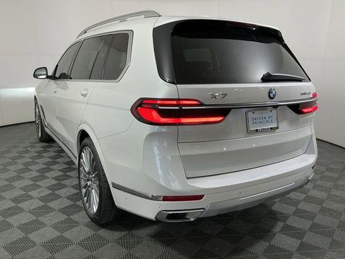 New 2026 BMW X7 xDrive40i AWD/4WD image 7