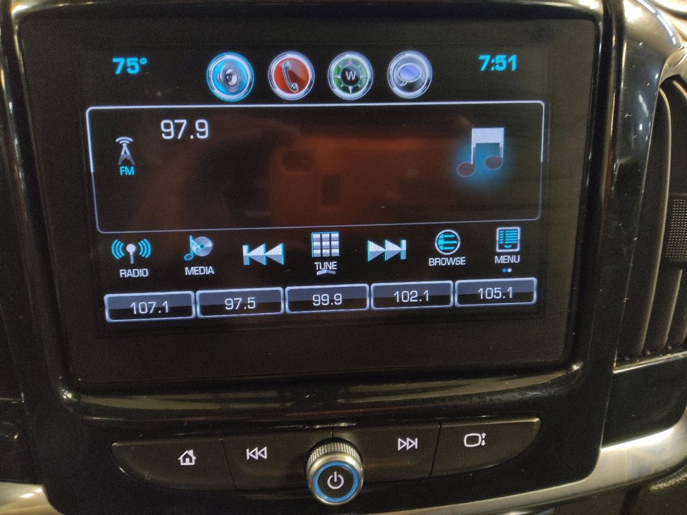 Used 2018 Chevrolet Traverse LT FWD image 25