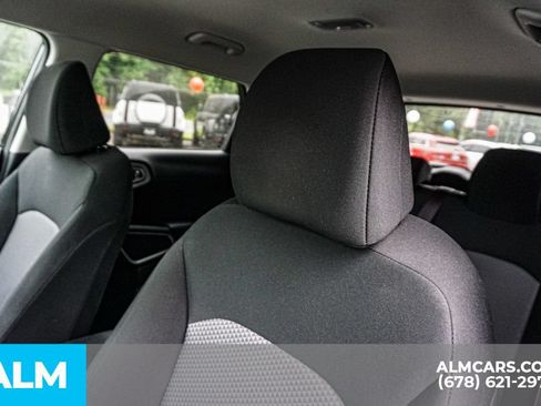 Used 2025 Kia Soul LX w/ LX Technology Package FWD image 18