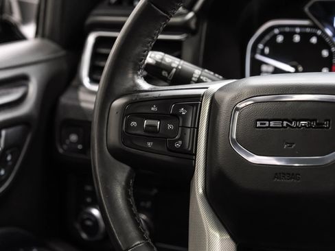 Used 2021 GMC Yukon Denali w/ Denali Premium Package image 21