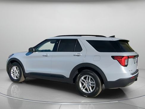 New 2026 Ford Explorer Active w/ Active Comfort Package image 19