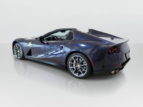 Certified 2023 Ferrari 812 GTS RWD image 3