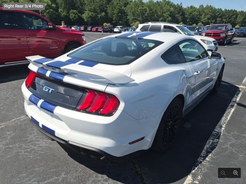 Used 2018 Ford Mustang GT w/ GT Performance Package RWD image 4