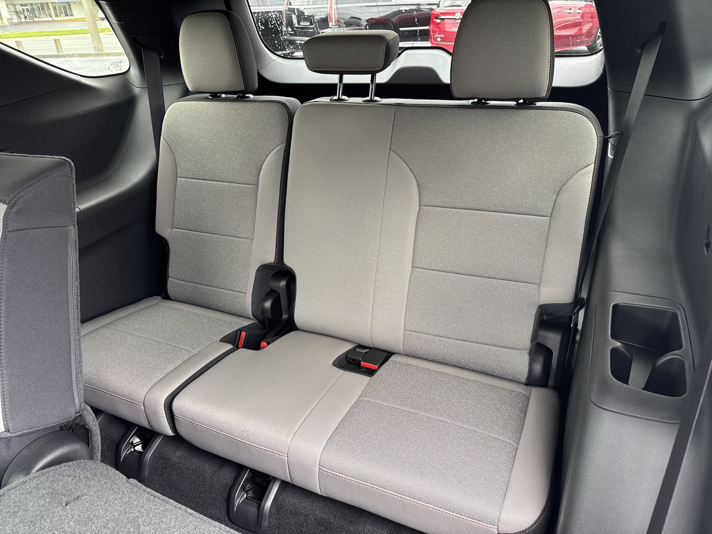 Used 2026 Chevrolet Traverse LT FWD image 22