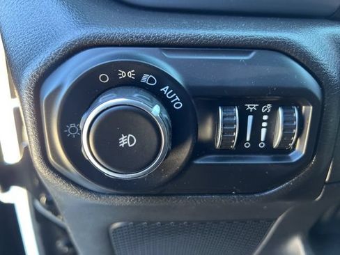 Used 2021 Jeep Wrangler Unlimited Sport AWD/4WD image 15