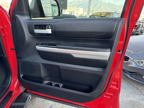 Used 2015 Toyota Tundra SR5 image 22