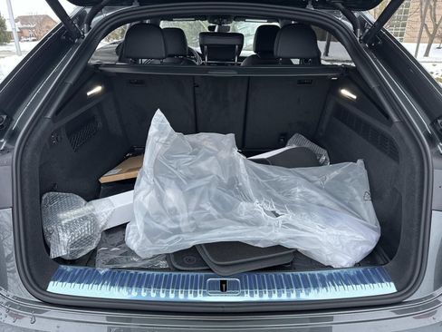 New 2026 Audi Q8 Premium Plus AWD/4WD image 9