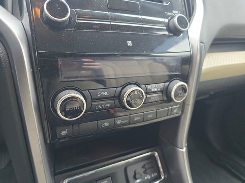 Used 2022 Subaru Ascent Premium w/ Convenience Package image 27