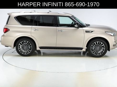 Used 2024 INFINITI QX80 Premium Select w/ Cargo Package image 11