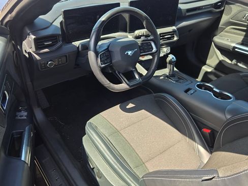 Used 2024 Ford Mustang GT RWD image 5
