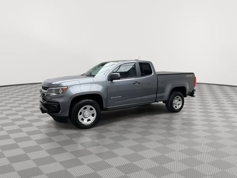 Used 2021 Chevrolet Colorado W/T w/ WT Convenience Package AWD/4WD image 31
