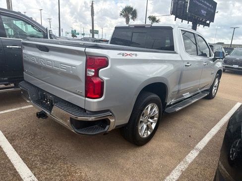 Used 2020 Chevrolet Silverado 1500 LTZ w/ LTZ Texas Edition AWD/4WD image 5