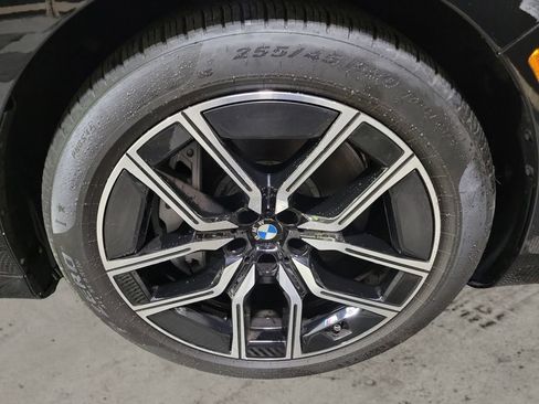 Used 2026 BMW 750e xDrive AWD/4WD image 12