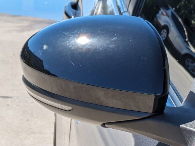 Used 2023 Nissan Sentra SR w/ Midnight Edition Package FWD image 12