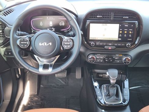 Certified 2024 Kia Soul EX w/ Option Group 015 image 27