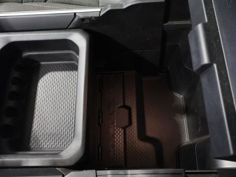 Used 2023 RAM 1500 Big Horn image 30