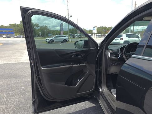 Used 2019 Chevrolet Equinox LT FWD image 9