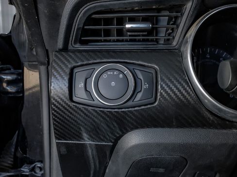 Used 2019 Ford Mustang Coupe image 26