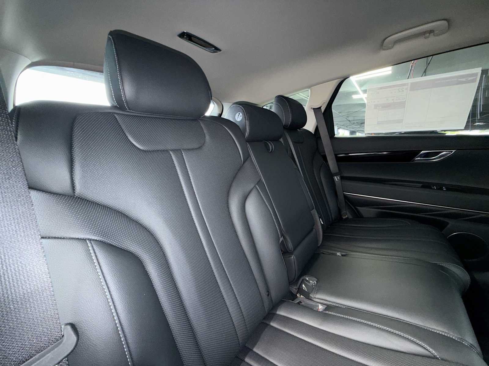New 2026 Genesis GV80 2.5T RWD image 26