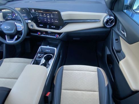 New 2026 Chevrolet Equinox ACTIV image 17