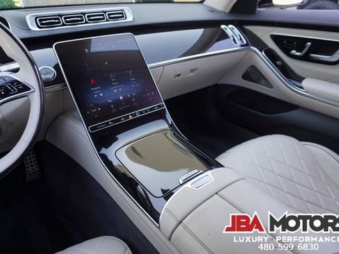 Used 2021 Mercedes-Benz S 580 4MATIC Sedan w/ AMG Line image 20