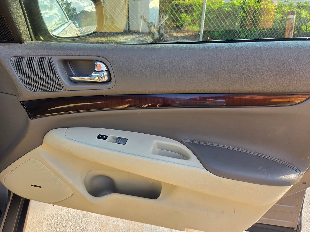 Used 2012 INFINITI G37 Journey w/ Premium Pkg RWD image 9