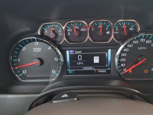 Used 2017 GMC Yukon SLT w/ Open Road Package image 27