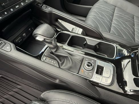 Used 2025 Kia Telluride SX Prestige X-Line image 14