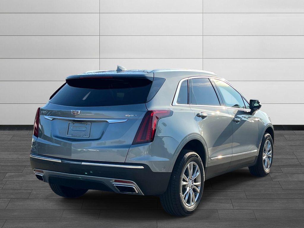 Certified 2023 Cadillac XT5 Premium Luxury w/ Technology Package FWD image 5