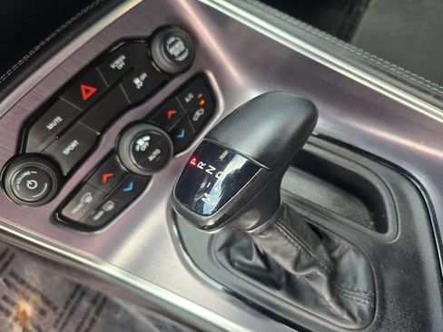 Used 2018 Dodge Challenger R/T RWD image 15