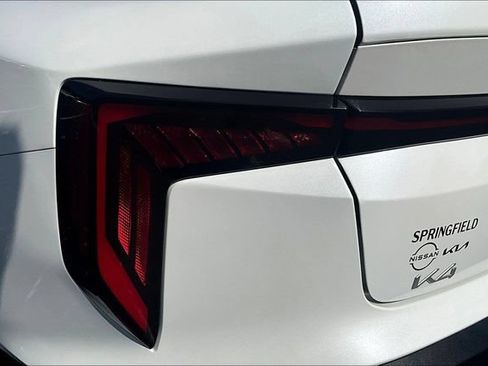 Certified 2025 Kia K4 EX FWD image 22