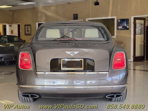 Used 2013 Bentley Mulsanne RWD image 9