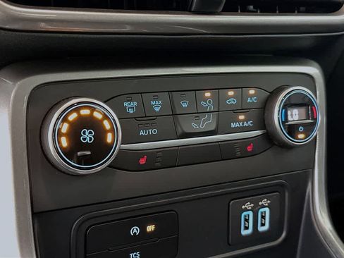 Certified 2021 Ford EcoSport SE FWD image 17