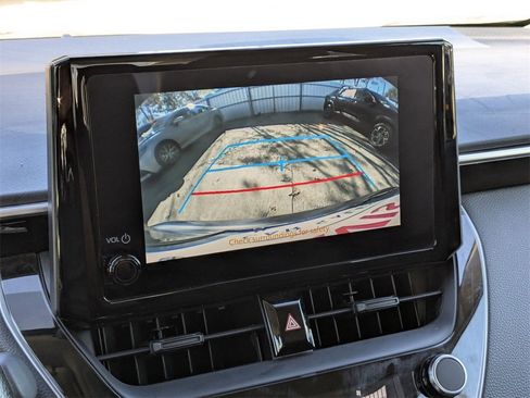 Used 2024 Toyota Corolla LE image 18