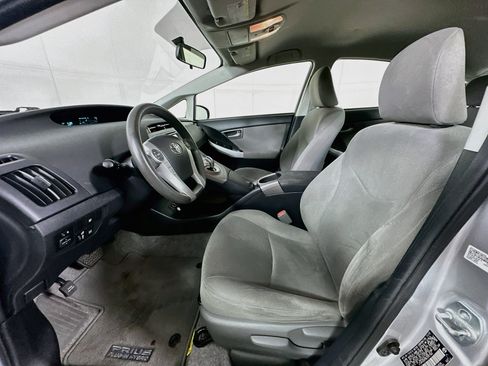 Used 2014 Toyota Prius Prime Plug-In Hybrid FWD image 13
