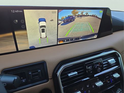 Used 2025 Nissan Armada Platinum Reserve w/ Convenience Package image 21