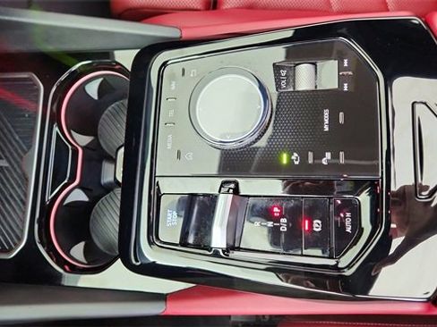 Used 2025 BMW i5 eDrive40i w/ M Sport Package image 48