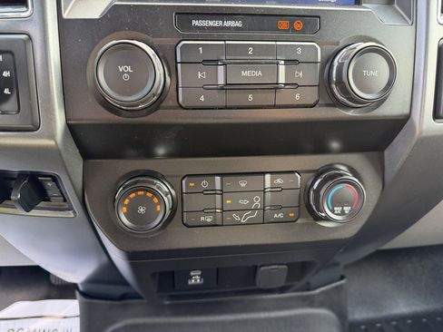 Used 2022 Ford F350 XLT w/ XLT Value Package AWD/4WD image 32