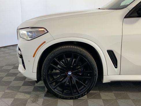 Used 2022 BMW X5 sDrive40i w/ M Sport Package image 9