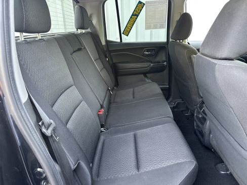 Used 2019 Honda Ridgeline Sport image 11