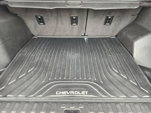 Used 2019 Chevrolet Equinox LT FWD image 32