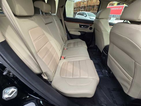 Used 2017 Honda CR-V Touring image 14