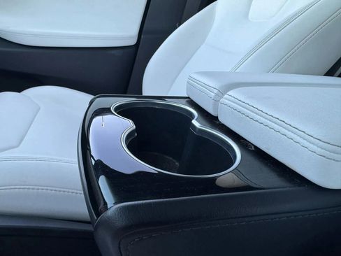 Used 2017 Tesla Model X 100D image 59