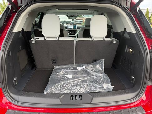 New 2026 Ford Explorer Platinum w/ LUX Leather Package image 28