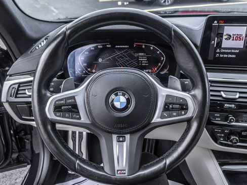 Used 2023 BMW M550i xDrive w/ Executive Package AWD/4WD image 23