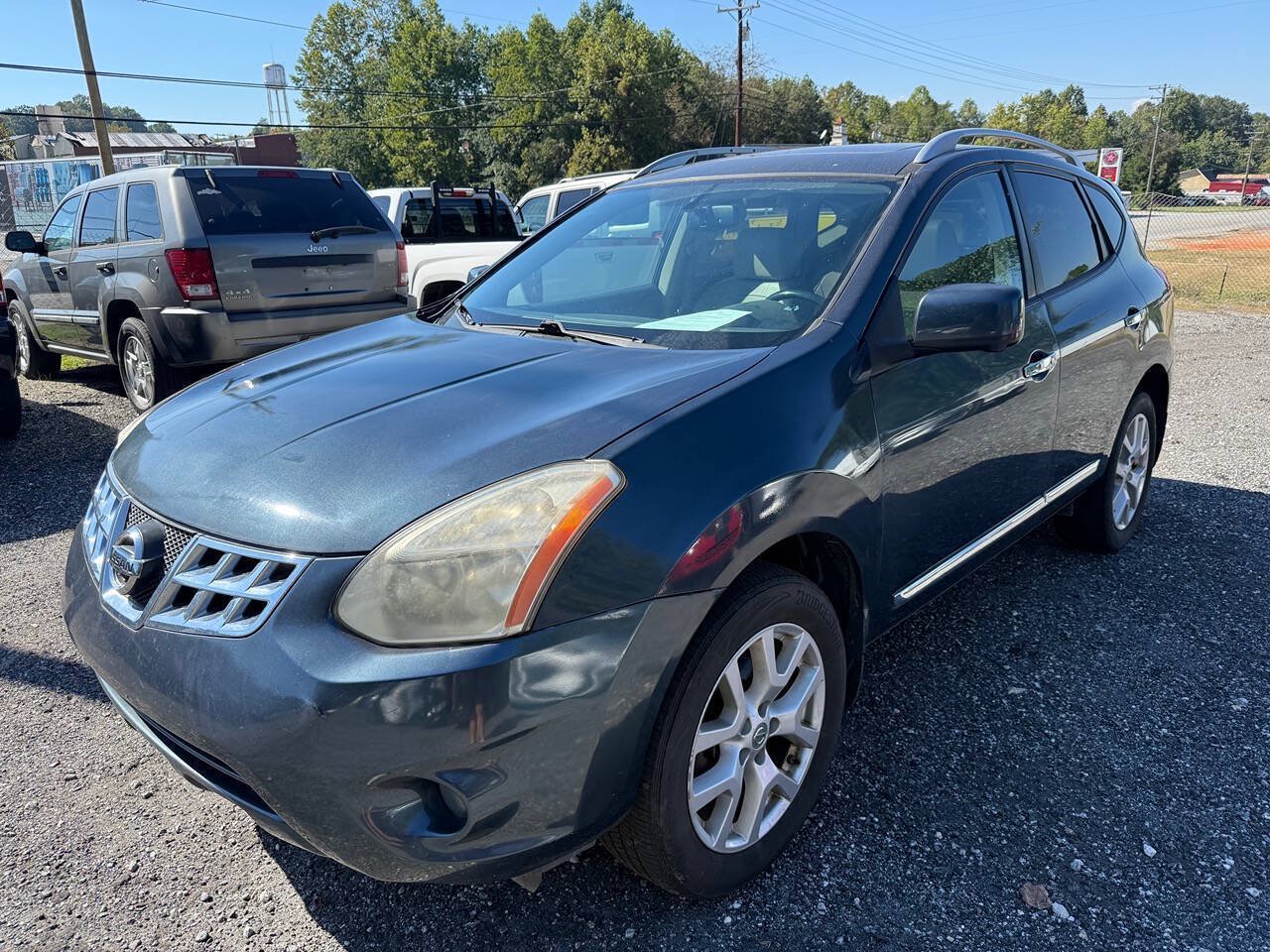 Used 2013 Nissan Rogue SL AWD/4WD image 3