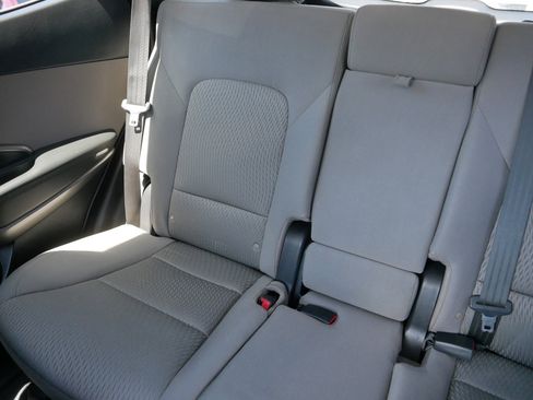 Used 2017 Hyundai Santa Fe Sport AWD/4WD image 12