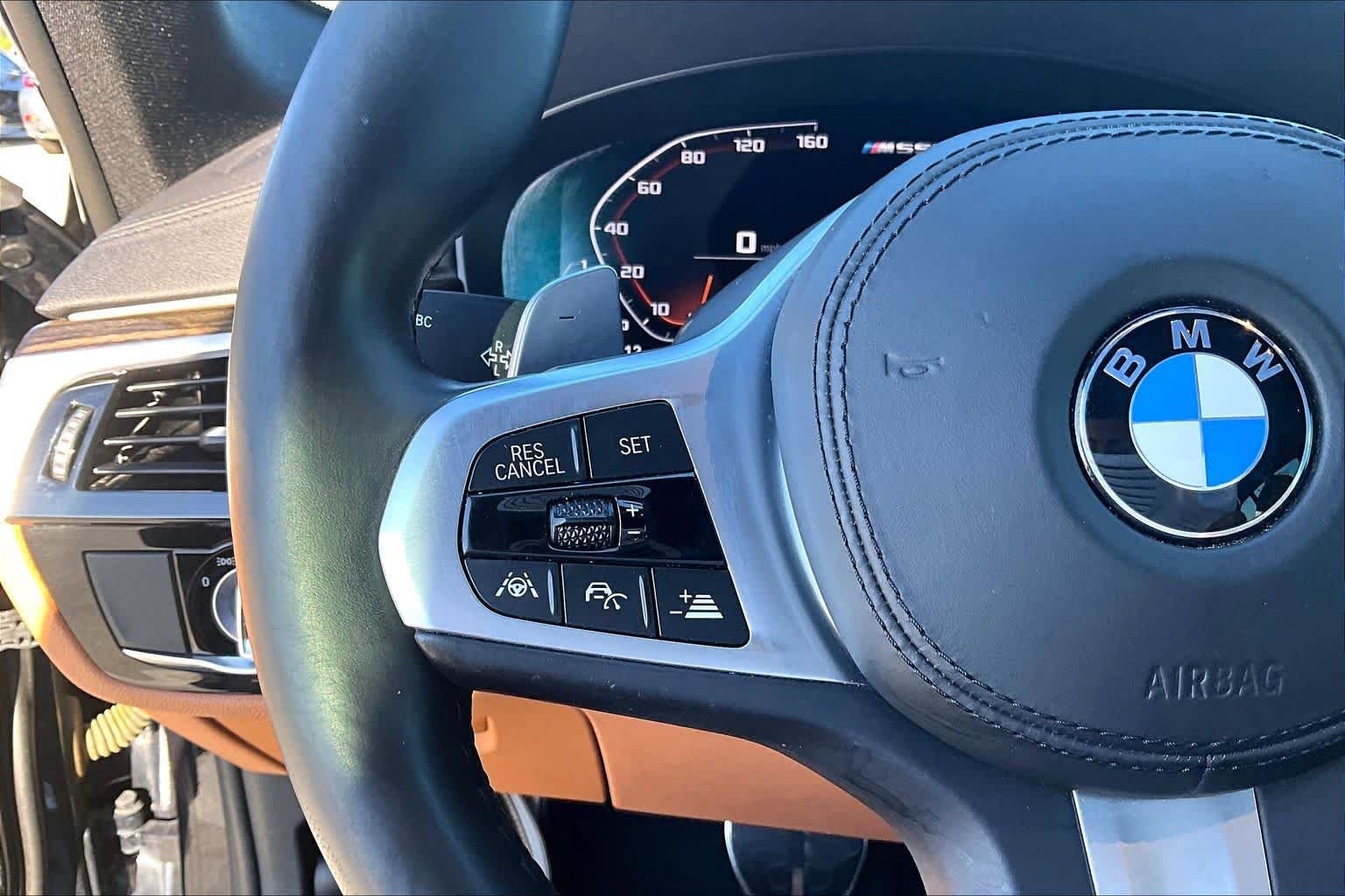 Used 2020 BMW M550i xDrive AWD/4WD image 21