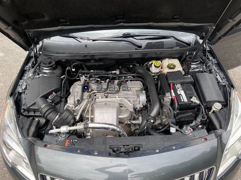 Used 2017 Buick Regal Sport Touring FWD image 57