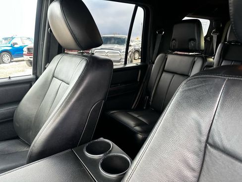 Used 2015 Ford Expedition Limited w/ Equipment Group 301A image 27